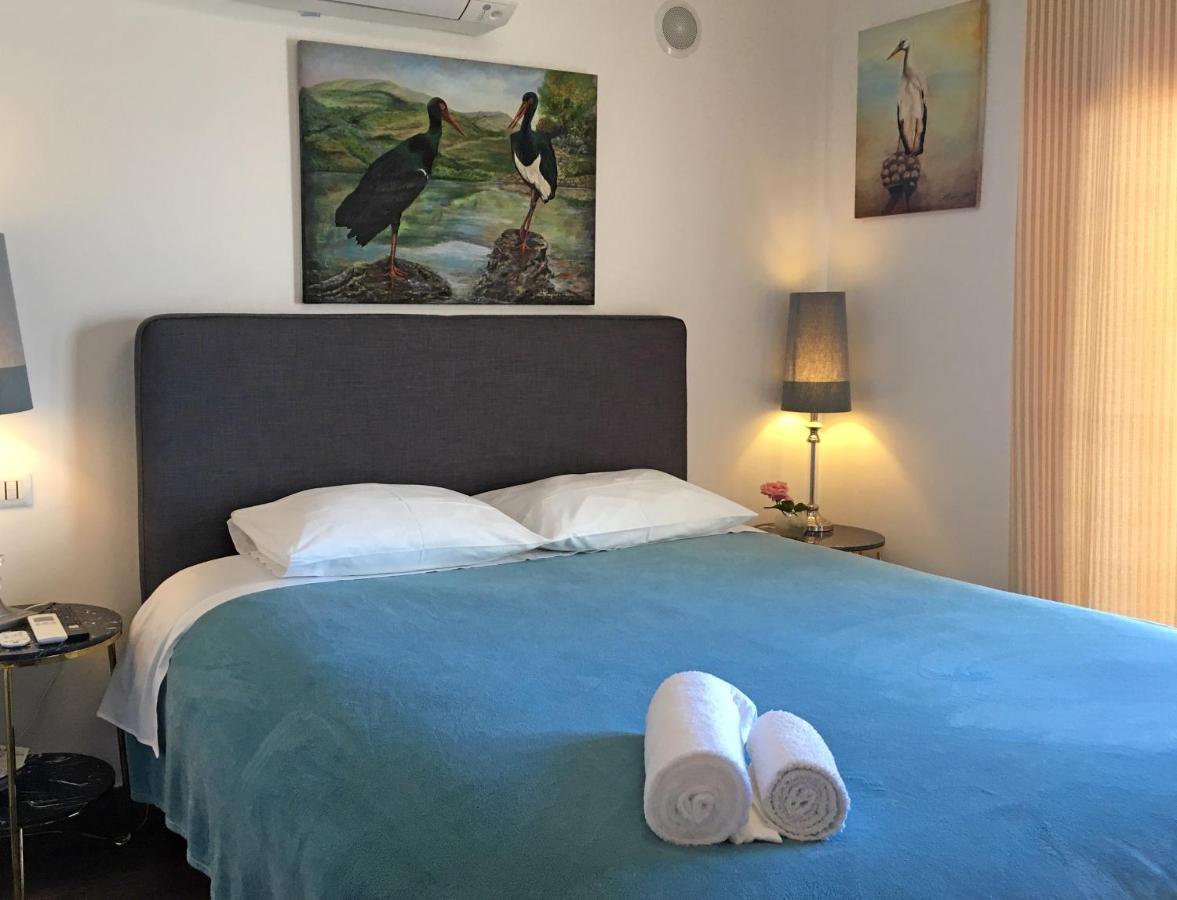 Sleep In Bucelas ภายนอก รูปภาพ
